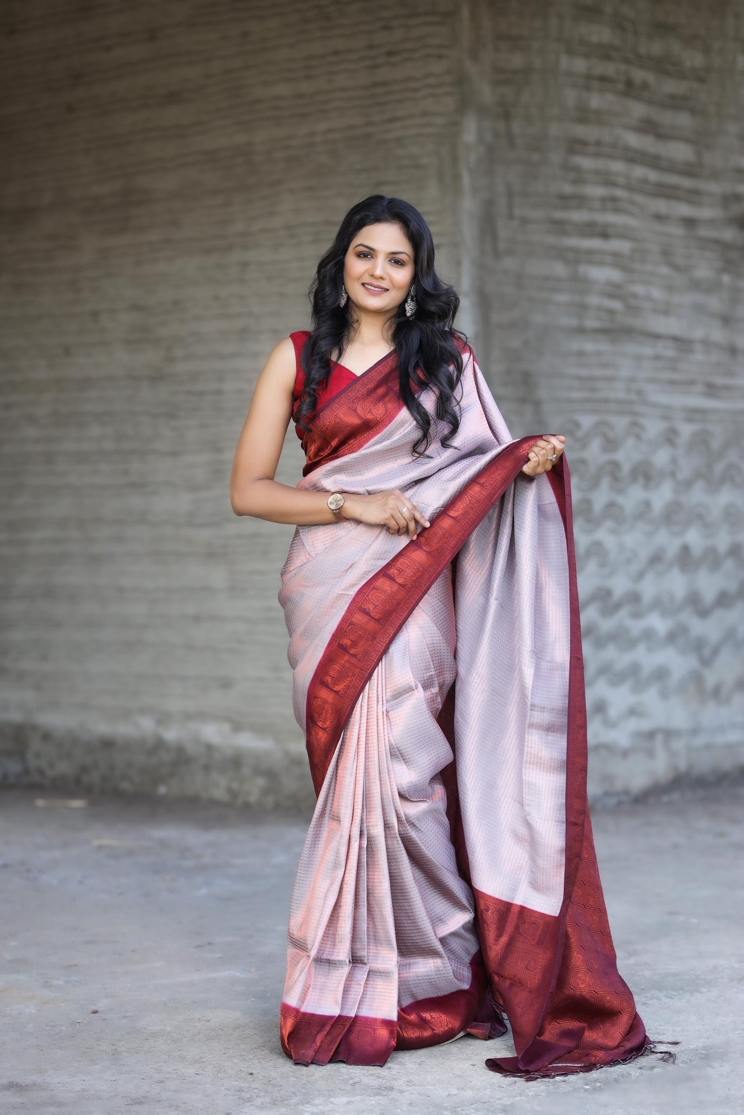 Beautiful Soft Silk Saree With Woven Fabric Blouse